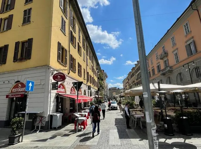 Avdkapartment * Mediolan